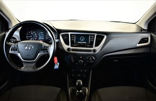 Фото HYUNDAI Solaris II с пробегом