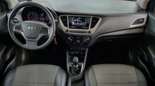 Фото HYUNDAI Solaris II Рестайлинг с пробегом Фото HYUNDAI Solaris II Рестайлинг с пробегом