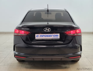 Фото HYUNDAI Solaris II Рестайлинг с пробегом Фото HYUNDAI Solaris II Рестайлинг с пробегом