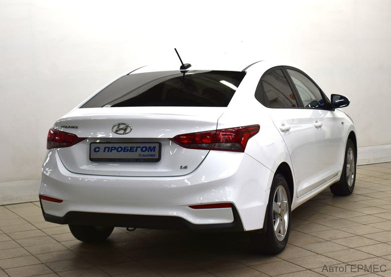 Фото HYUNDAI Solaris с пробегом