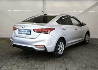 Фото HYUNDAI Solaris II с пробегом Фото HYUNDAI Solaris II с пробегом