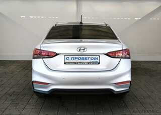 Фото HYUNDAI Solaris II с пробегом Фото HYUNDAI Solaris II с пробегом