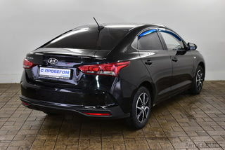 Фото HYUNDAI Solaris II Рестайлинг с пробегом