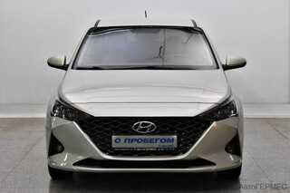 Фото HYUNDAI Solaris II Рестайлинг с пробегом Фото HYUNDAI Solaris II Рестайлинг с пробегом