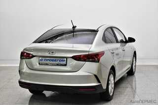 Фото HYUNDAI Solaris II Рестайлинг с пробегом Фото HYUNDAI Solaris II Рестайлинг с пробегом