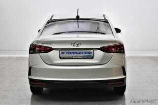 Фото HYUNDAI Solaris II Рестайлинг с пробегом Фото HYUNDAI Solaris II Рестайлинг с пробегом