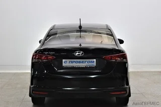 Фото HYUNDAI Solaris II Рестайлинг с пробегом Фото HYUNDAI Solaris II Рестайлинг с пробегом