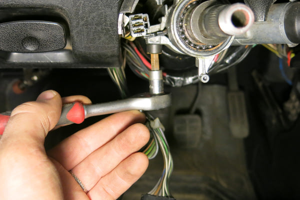 Замена рулевой колонки LADA, №2