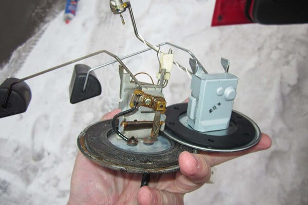 Замена топливных датчиков LADA, №1